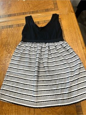 Girls Black and White Striped Sleeveless Party Dress
